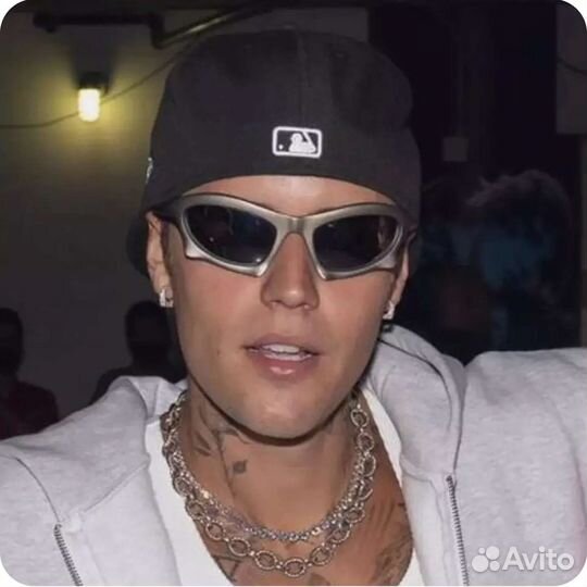 Солнцезащитные очки мужские и женские