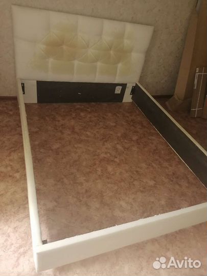 Кровать двуспальная 160х200 бу