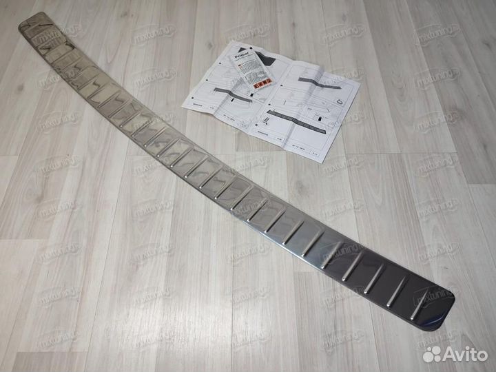 Накладка на задний бампер Volkswagen Passat B5