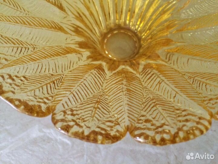 Ваза конфетница янтарное стекло