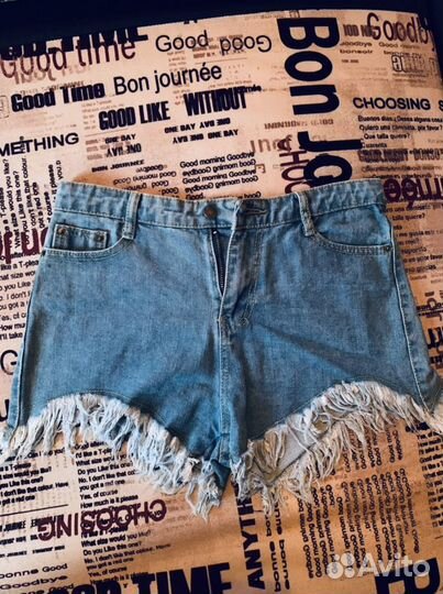 Женские джинсовые шорты L