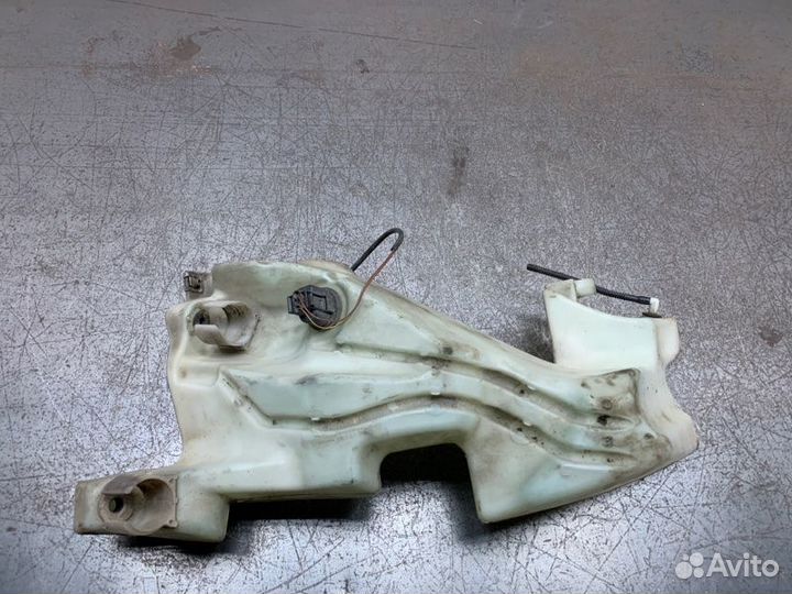 Бачок стеклоомывателя Audi A4 BPW 2008