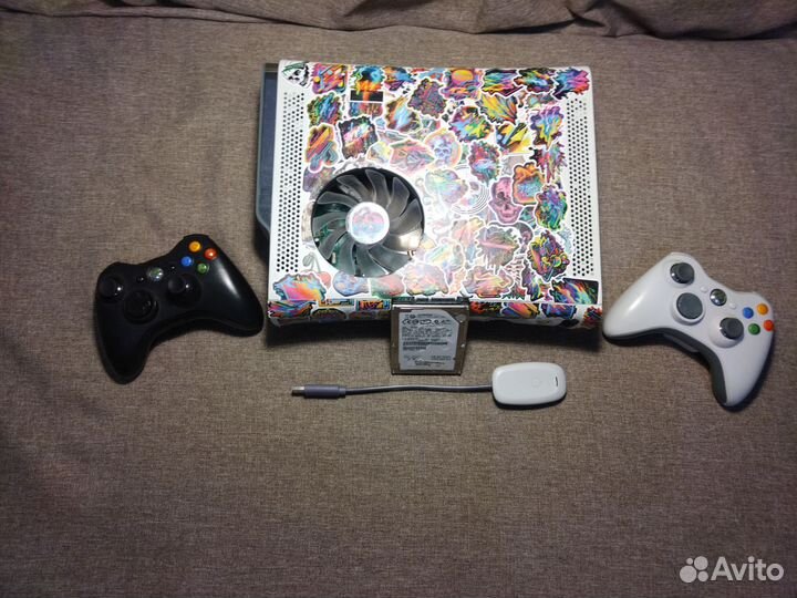 Xbox 360 прошитый Freeboot3