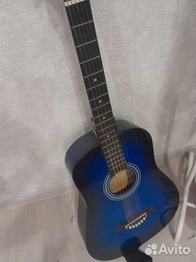 Акустическая гитара бу