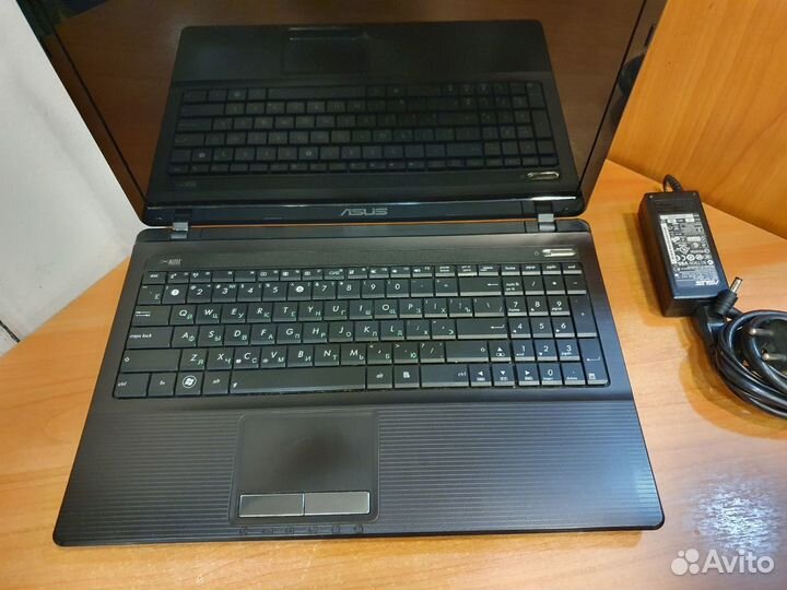 Asus X53U