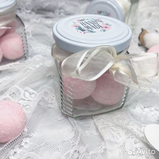 Подарок на 8 марта