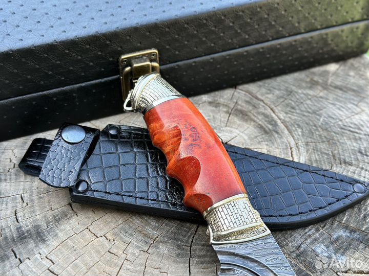 Нож крученый дамаск