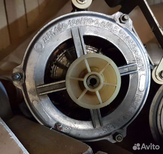 Электродвигатель дак 160-120/60-3,0/0,5