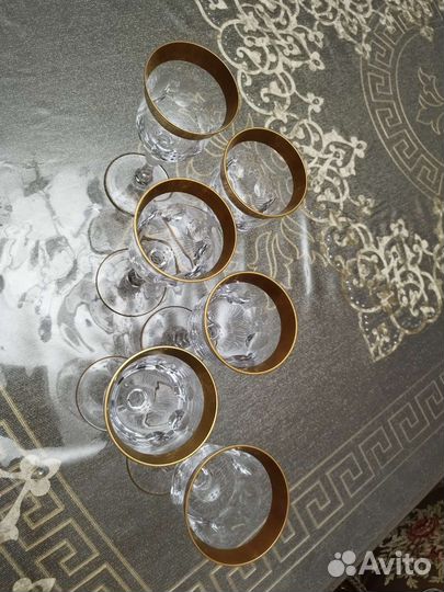 Хрустальные бокалы на ножке Богемия