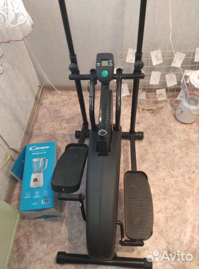 Эллиптический тренажер