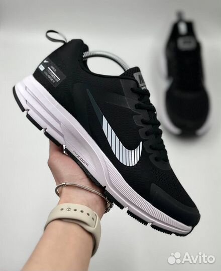 Кроссовки Nike Zoom Structure 17X