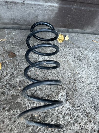 Передние амортизаторы пружина на ммс colt