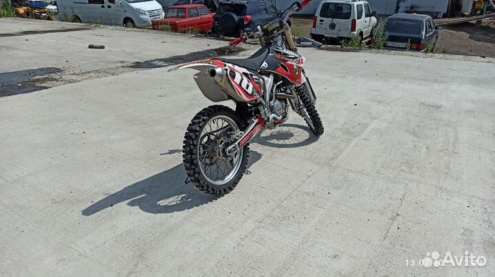 Продам Yamaha YZ250F