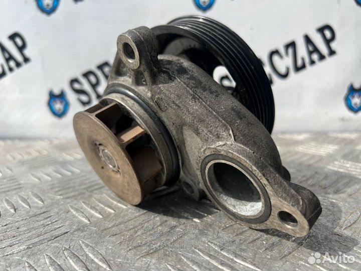 Помпа системы охлаждения Kia Optima 3 TF D4FD