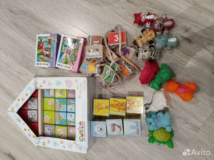 Развивающие игрушки