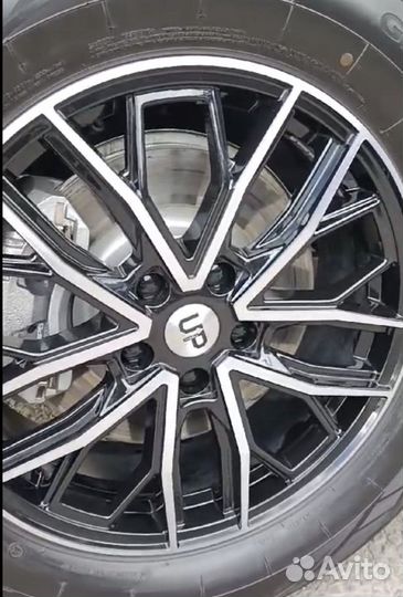 Литые диски r 18 5 114 3 бу