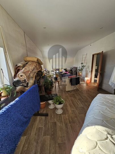 Дом 208 м² на участке 7,5 сот.