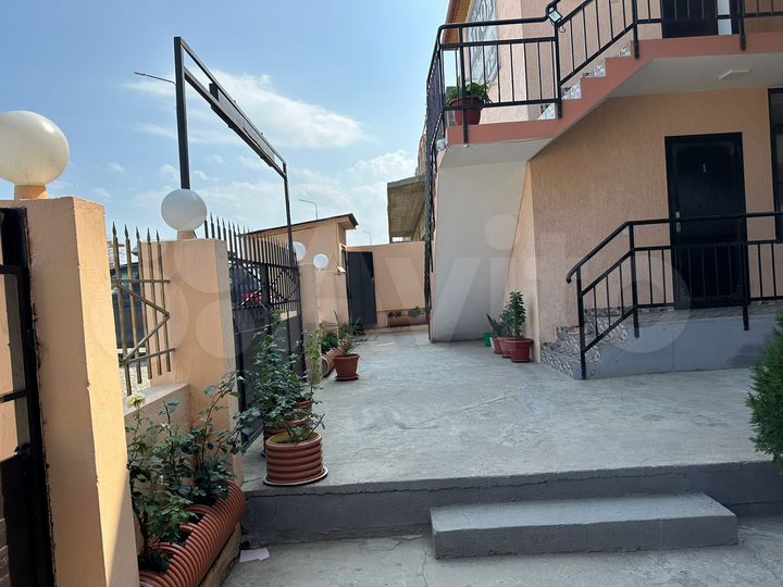 Гостиница, 800 м²