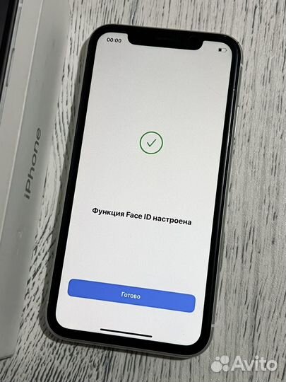 iPhone Xr, 64 ГБ