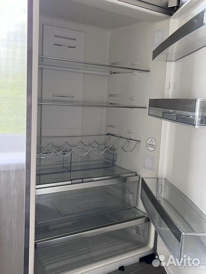 Холодильник siemens
