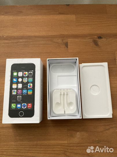 Коробка из под Телефона iPhone 5S