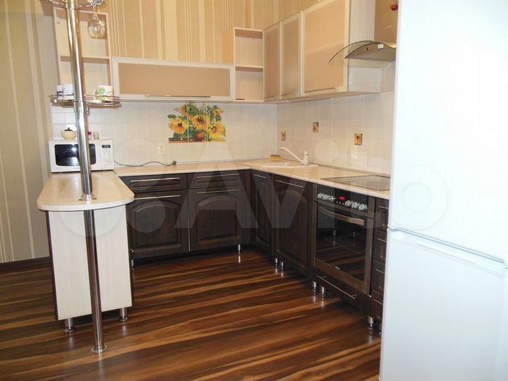 2-к. квартира, 65 м², 16/19 эт.