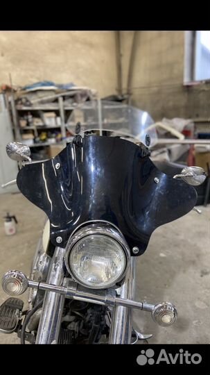 Ветровое стекло на мотоцикл