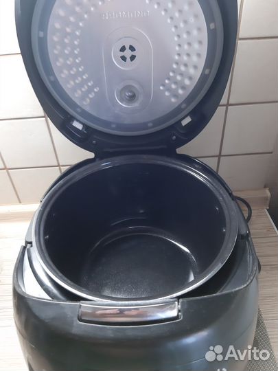 Мультиварка redmond