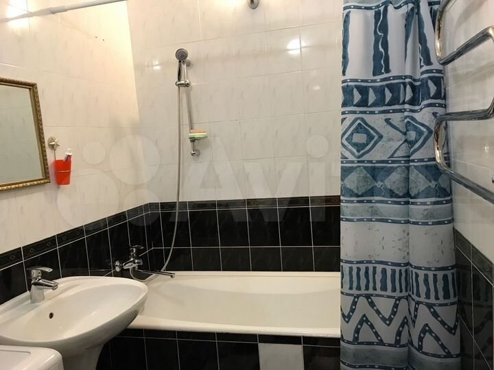 2-к. квартира, 70,7 м², 9/16 эт.