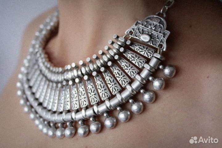 Украшения посеребренные колье чокер подвеска бусы