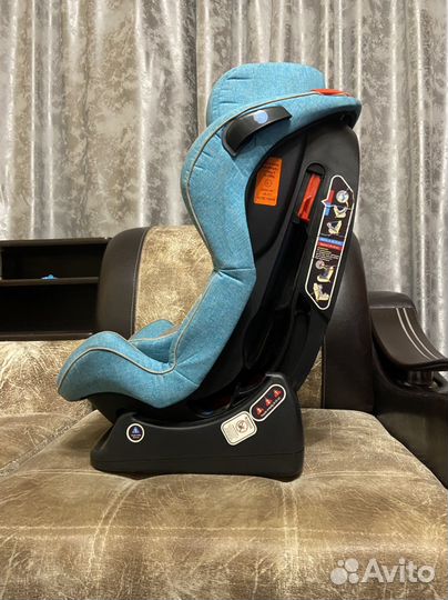 Автомобильное детское кресло