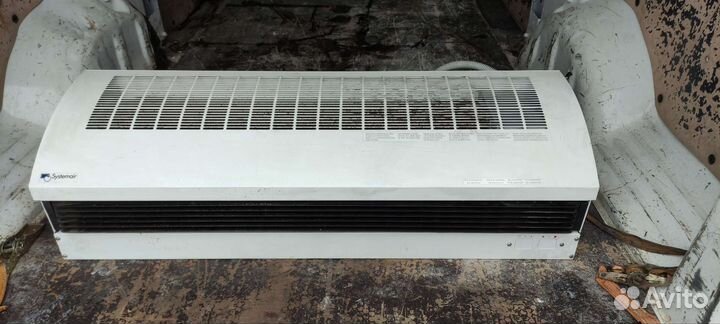 Тепловая завеса Systemair LG3