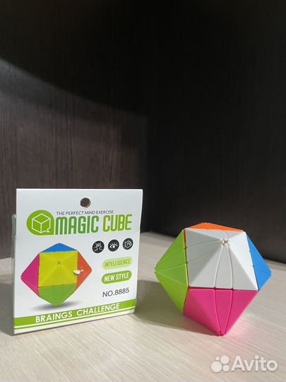 Кубик Рубик, головоломки