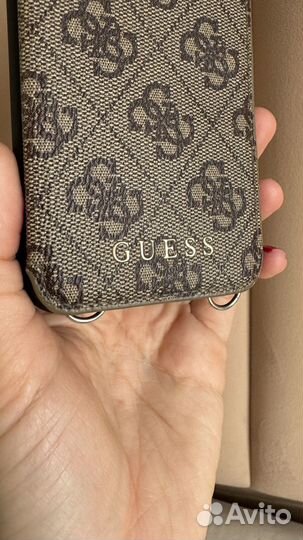 Guess чехол на iPhone 11 pro