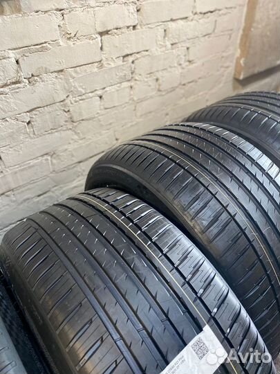 Michelin Pilot Sport 4 SUV 275/40 R21 и 315/35 R21 107Y