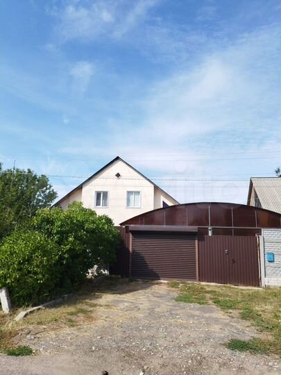 Коттедж 225 м² на участке 13 сот.
