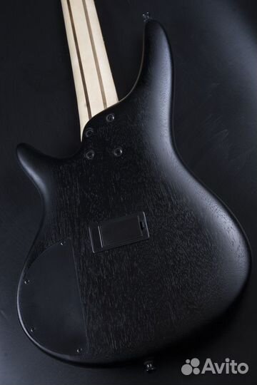 Бас гитара IBanez SR305