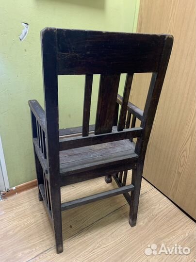 Кресло старинное. Винтаж. Ретро