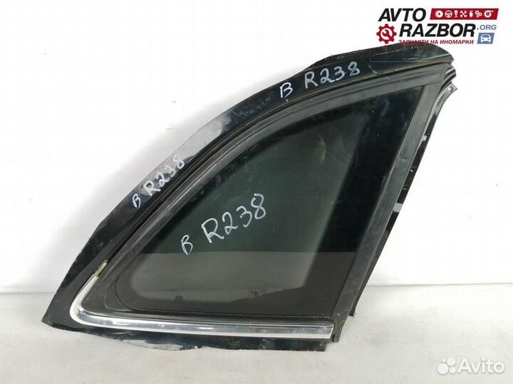 Стекло кузовное глухое правое Audi AQ5