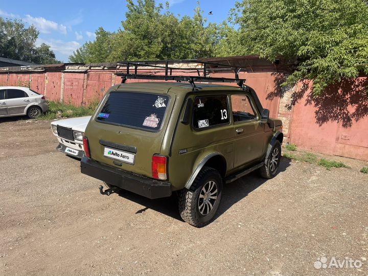LADA 4x4 (Нива) 1.7 МТ, 2004, 110 000 км