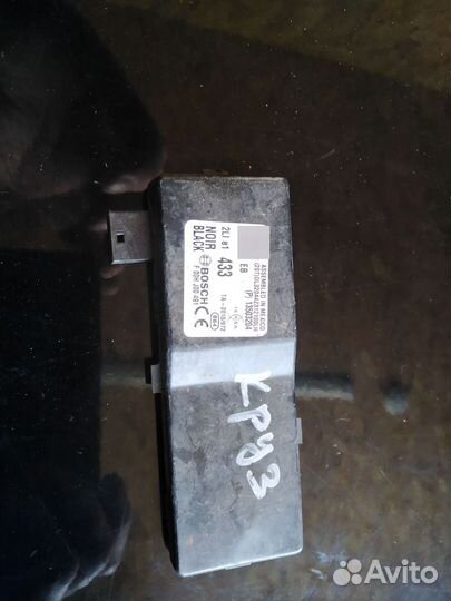 Блок управления центральным замком Chevrolet Cruze