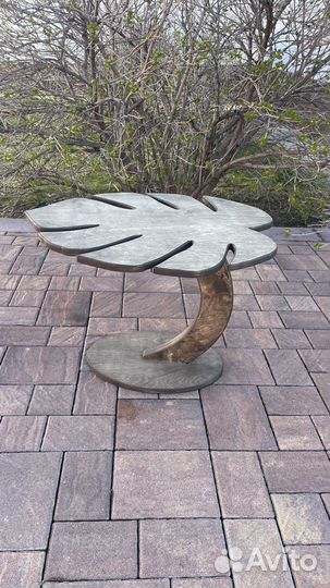 Стол кофейный