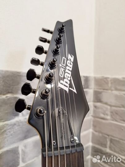 Ibanez GRG7221 BKF 7-струнная гитара