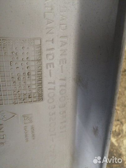 Обшивка стойки Renault Megane 1 хэтчбэк K4J 2000