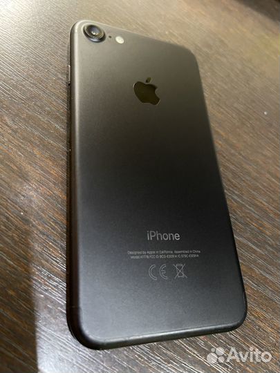 iPhone 7, 128 ГБ