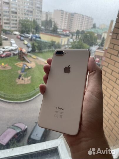 iPhone 8 plus 64gb