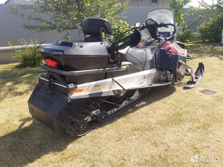 Снегоход Ski-Doo Rotax BRP Expedition SE