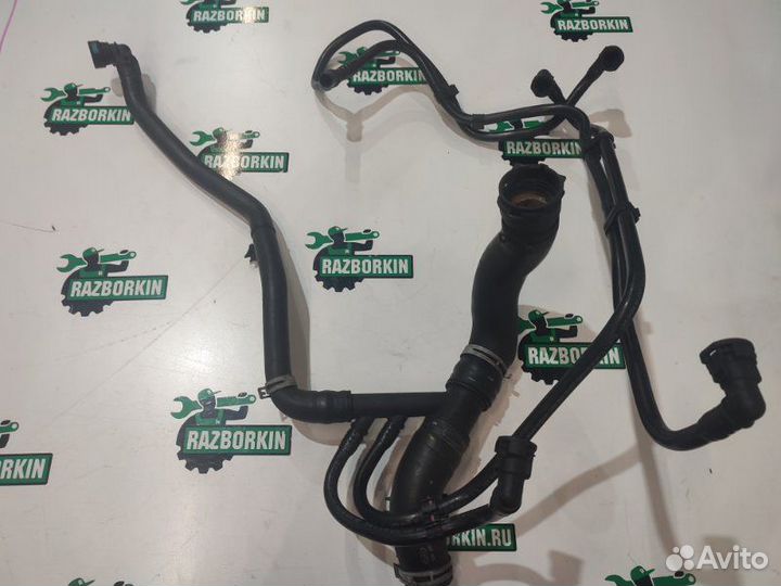 Патрубок охлаждения Land Rover Range Rover Sport