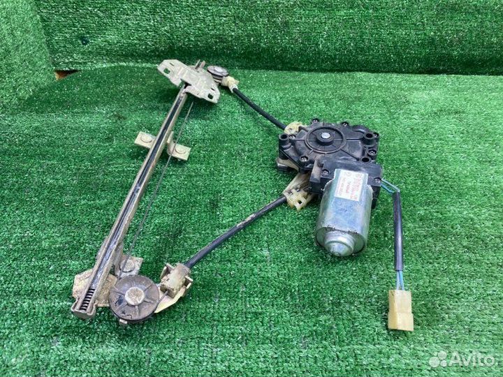 Стеклоподьемник передний правый Ваз 2114