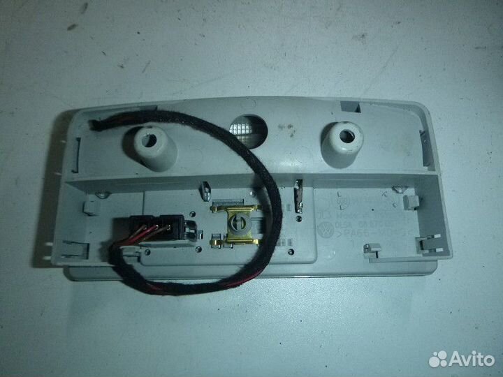 Плафон салона Volkswagen polo 2000